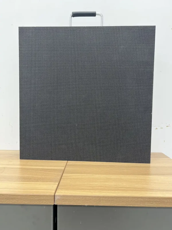 01-7 Used Gloshine LED screen P2.6 (W2.6 2021, 160 sqm) - photo 01