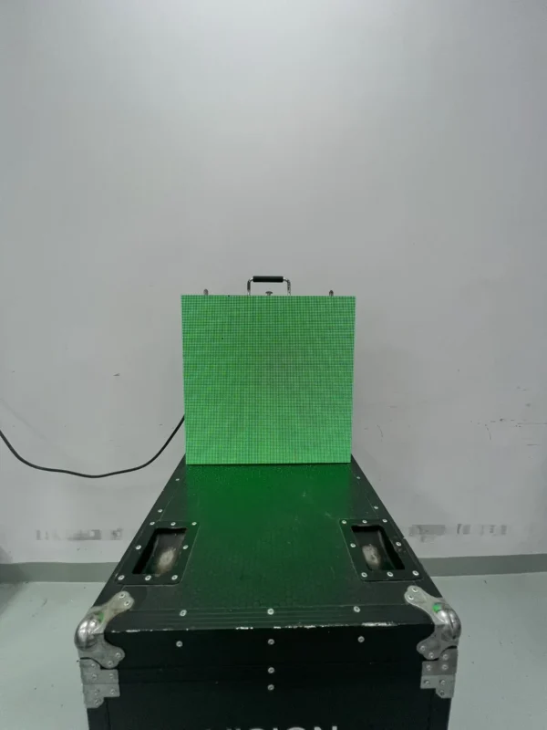 02-6 Used Gloshine LED screen P3.91 (2018, 40 sqm) - photo 02