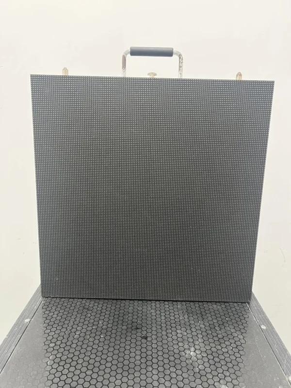 05-6 Used Gloshine LED screen P3.91 (2018, 40 sqm) - photo 05