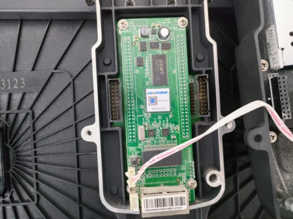 Used Gloshine LED screen P3.91 (W3.91 2018, 170 sqm) - photo 10
